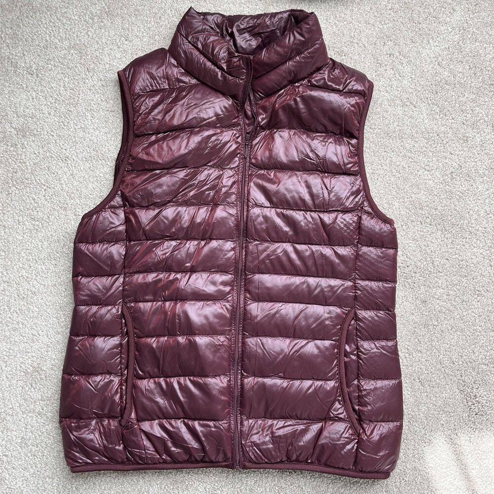 Uniqlo Down Puffer Vest Womens Medium Red Burgundy Shiny Lightweight Packable